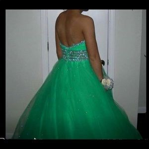 Prom dress